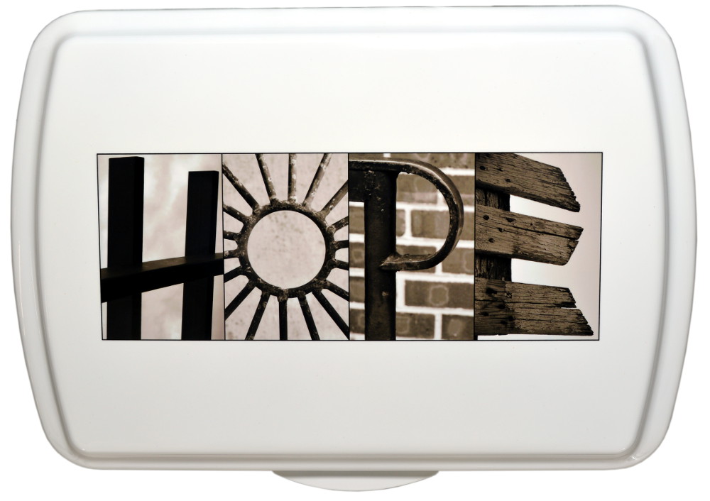 Photo Letter Artwork Lid, Doughmakers Cake Pan - Click Image to Close